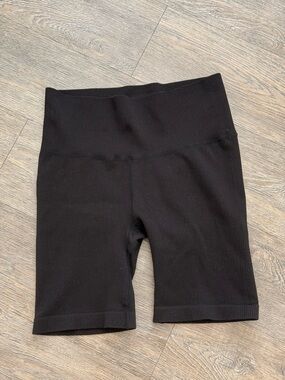 Black High-Waist Ribbed Bike Shorts